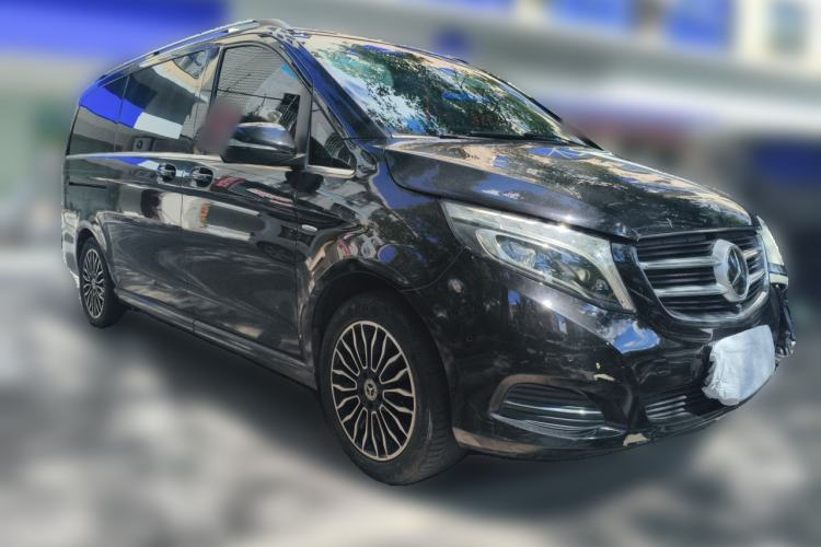 Used Mercedes-Benz V-Class 2018 V 260 Prestige Edition China VI Front Right 45 Deg