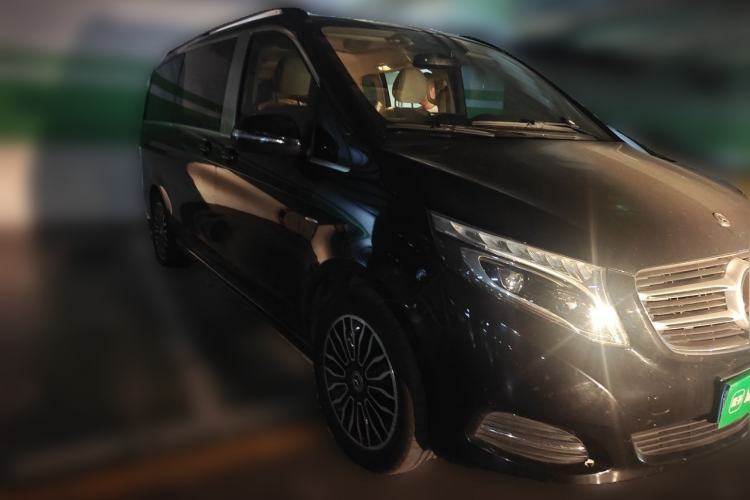 Used Mercedes-Benz V-Class 2018 V 260 Prestige Edition China V Front Right 45 Deg