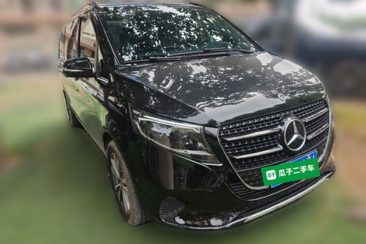 Used Mercedes-Benz V-Class 2018 V 260 Avantgarde Edition China VI Front Right 45 Deg