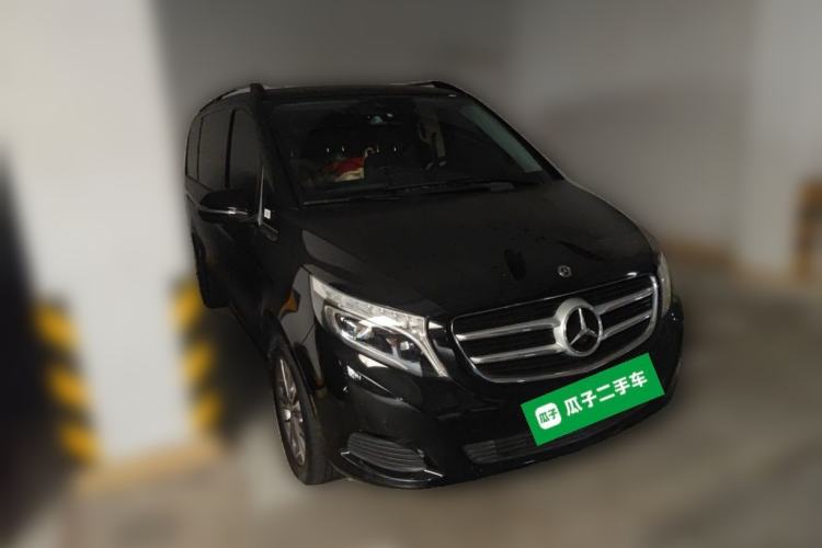 Used Mercedes-Benz V-Class 2018 V 260 Avantgarde Edition China VI Front Right 45 Deg