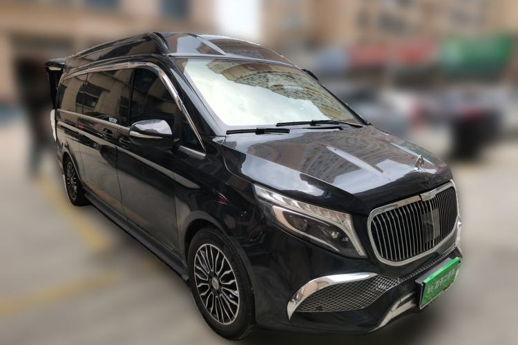 Used Mercedes-Benz V-Class 2018 V 260 L Prestige Extended Version China V Front Right 45 Deg