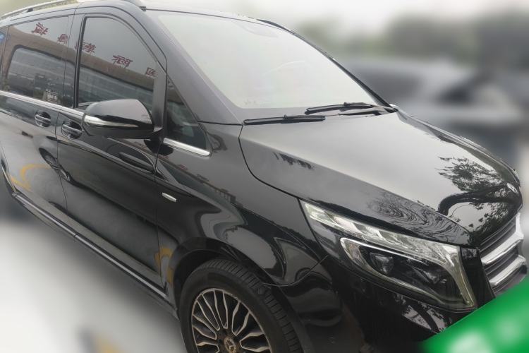 Used Mercedes-Benz V-Class 2018 V 260 Prestige Edition China VI Front Right 45 Deg