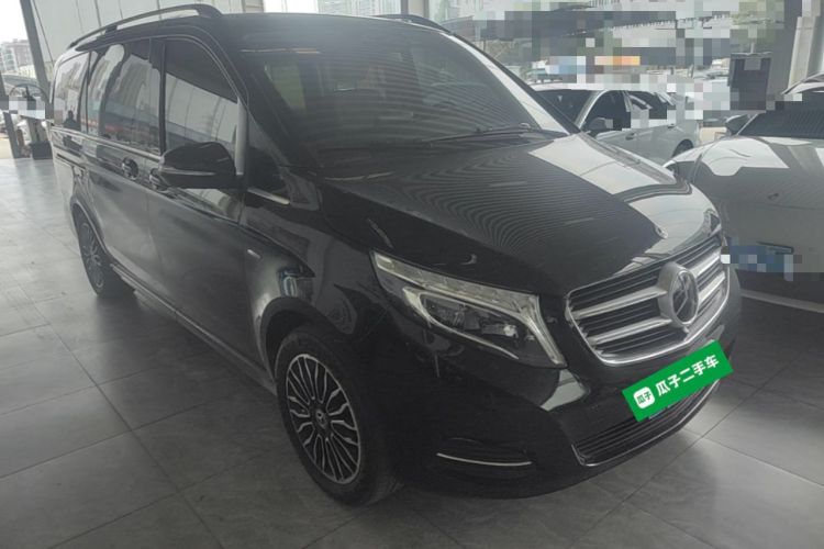 Used Mercedes-Benz V-Class 2018 V 260 Prestige Edition China VI Front Right 45 Deg