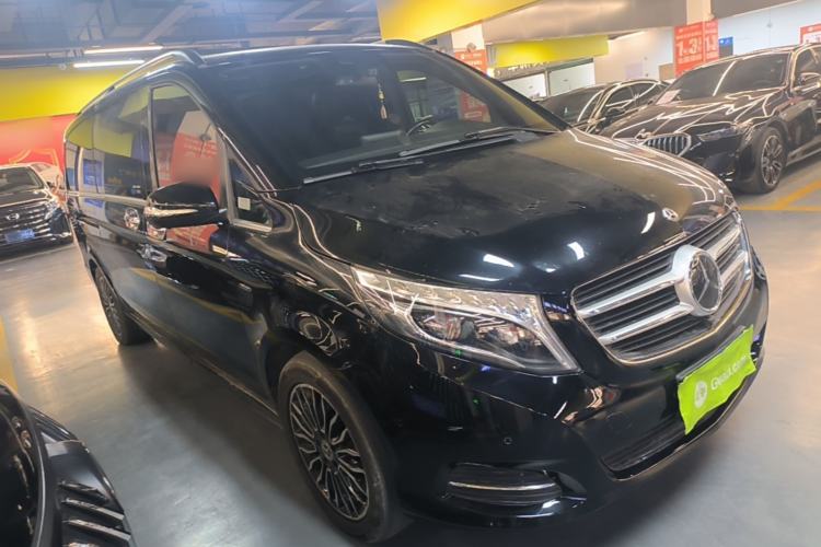 Used Mercedes-Benz V-Class 2018 V 260 L Prestige Extended Version China VI Front Right 45 Deg