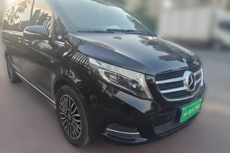 Used Mercedes-Benz V-Class 2018 V 260 Prestige Edition China V Front Right 45 Deg