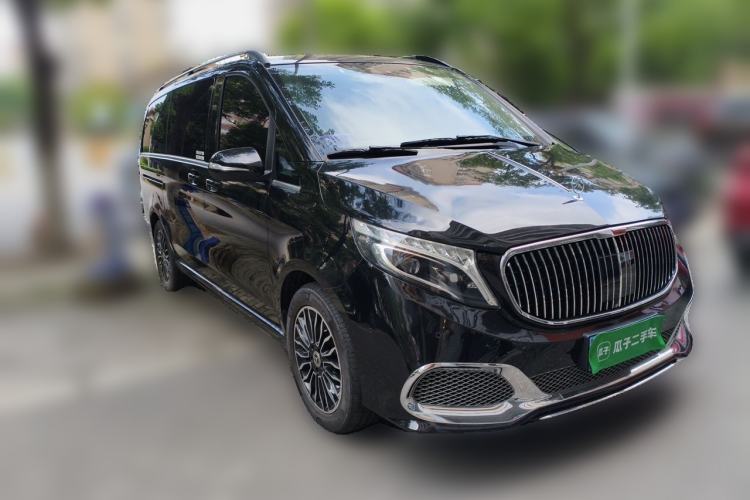 Used Mercedes-Benz V-Class 2018 V 260 Prestige Edition China VI Front Right 45 Deg