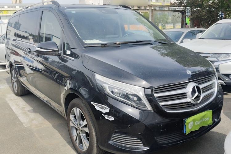 Used Mercedes-Benz V-Class 2018 V 260 Avantgarde Edition China V Front Right 45 Deg