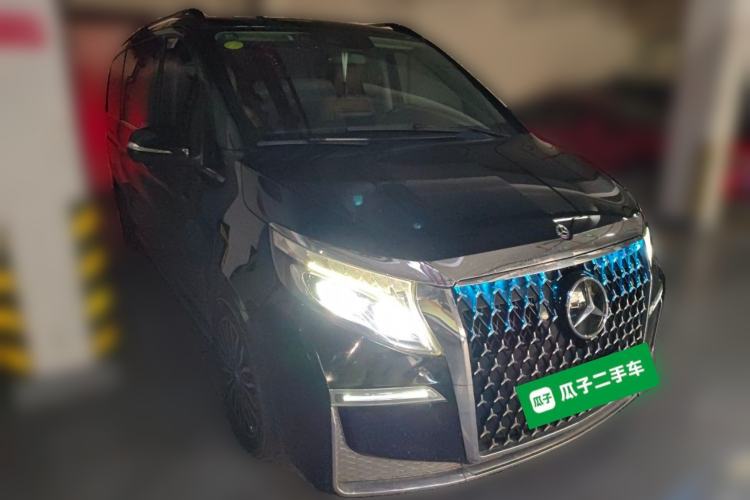 Used Mercedes-Benz V-Class 2018 V 260 Avantgarde Edition China VI Front Right 45 Deg