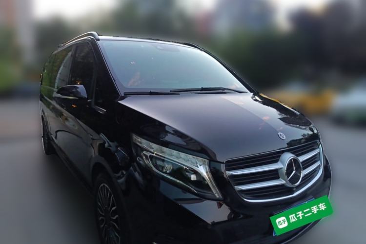 Used Mercedes-Benz V-Class 2018 V 260 L Prestige Extended Version China VI Front Right 45 Deg