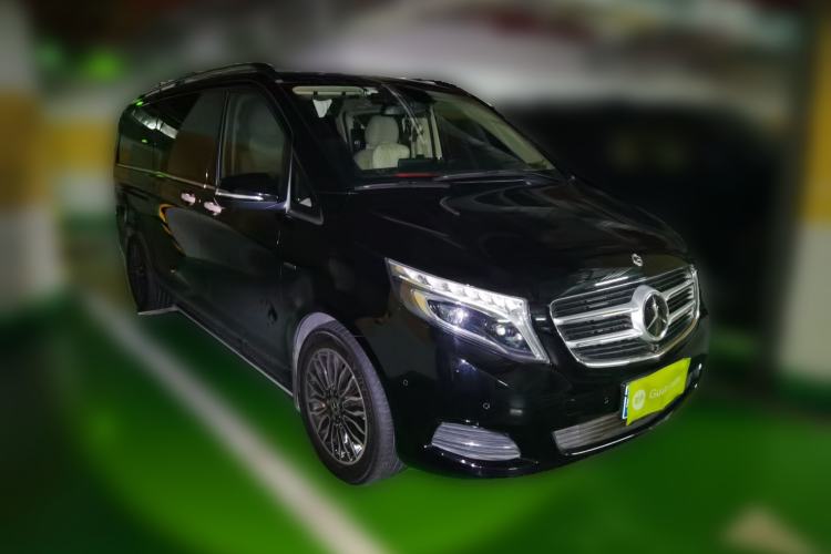 Used Mercedes-Benz V-Class 2018 V 260 L Prestige Extended Version China VI Front Right 45 Deg