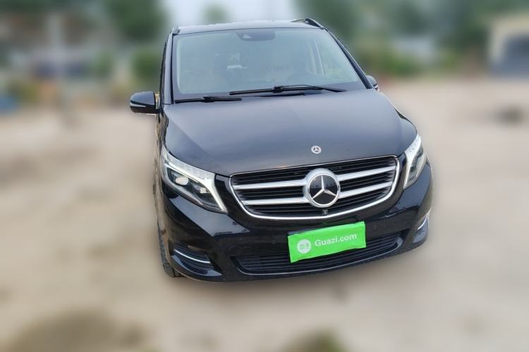 Used Mercedes-Benz V-Class 2018 V 260 Prestige Edition China VI Front Right 45 Deg