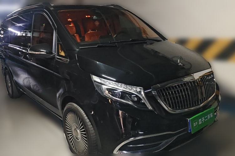 Used Mercedes-Benz V-Class 2018 V 260 Avantgarde Edition China V Front Right 45 Deg