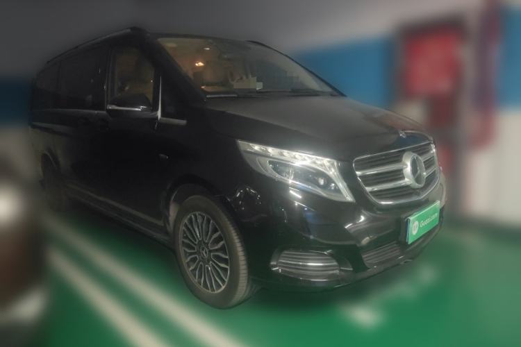 Used Mercedes-Benz V-Class 2018 V 260 Prestige Edition China V Front Right 45 Deg