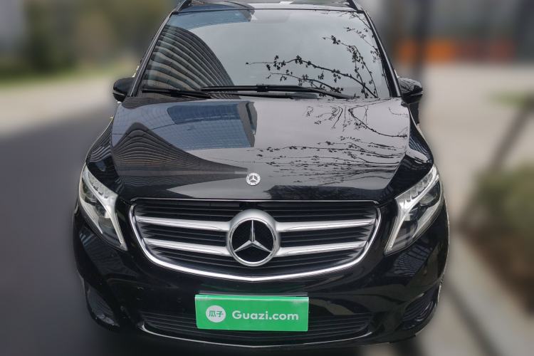 Used Mercedes-Benz V-Class 2018 V 260 Avantgarde Edition China VI Front