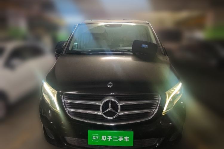 Used Mercedes-Benz V-Class 2018 V 260 Avantgarde Edition China VI Front