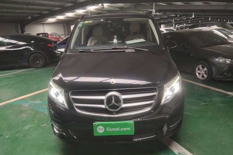 Used Mercedes-Benz V-Class 2018 V 260 Prestige Edition China VI Front
