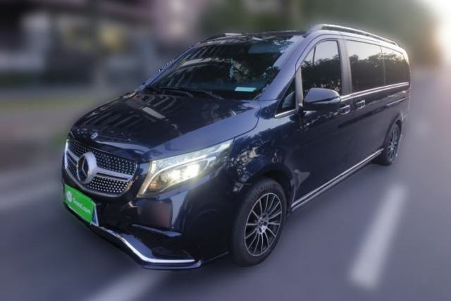 Used Mercedes-Benz V-Class 2018 Mercedes-Benz V-Class, 2.0-liter automatic, 7-seater business van