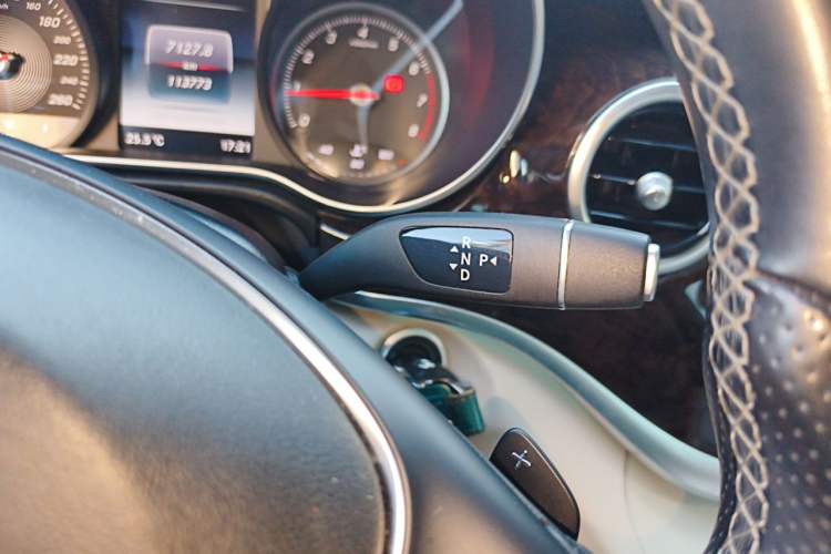 Used Mercedes-Benz V-Class 2018 V 260 L Prestige Extended Version China V Gear Lever