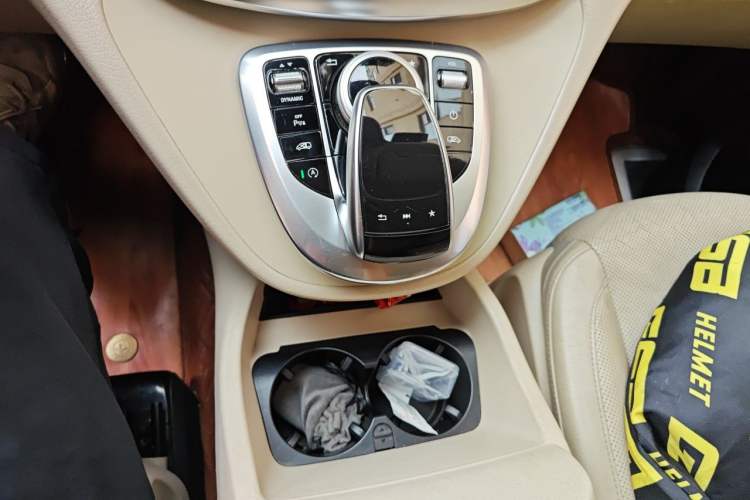 Used Mercedes-Benz V-Class 2018 V 260 L Prestige Extended Version China V Gear Lever