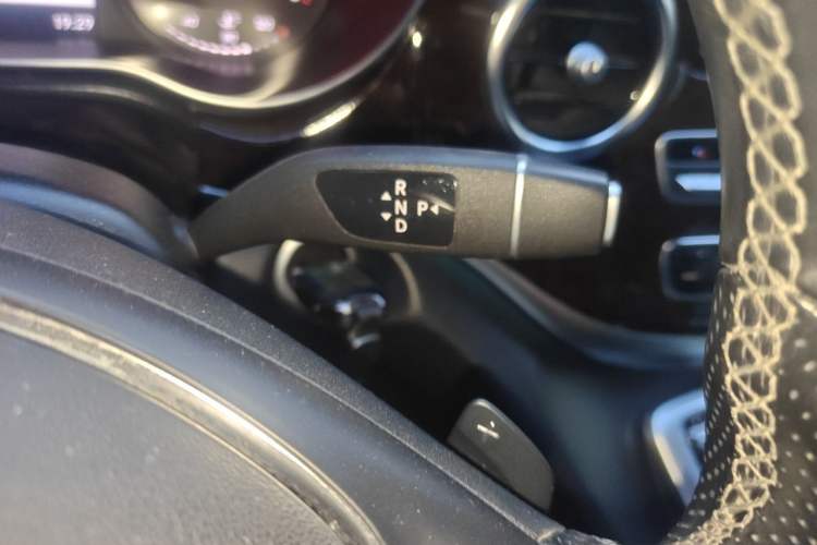 Used Mercedes-Benz V-Class 2018 V 260 Prestige Edition China V Gear Lever