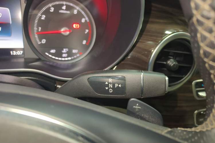 Used Mercedes-Benz V-Class 2018 V 260 Avantgarde Edition China V Gear Lever