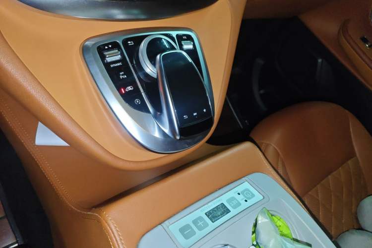 Used Mercedes-Benz V-Class 2018 V 260 Avantgarde Edition China V Gear Lever
