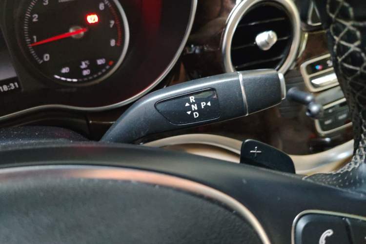 Used Mercedes-Benz V-Class 2018 V 260 L Prestige Extended Version China V Gear Lever