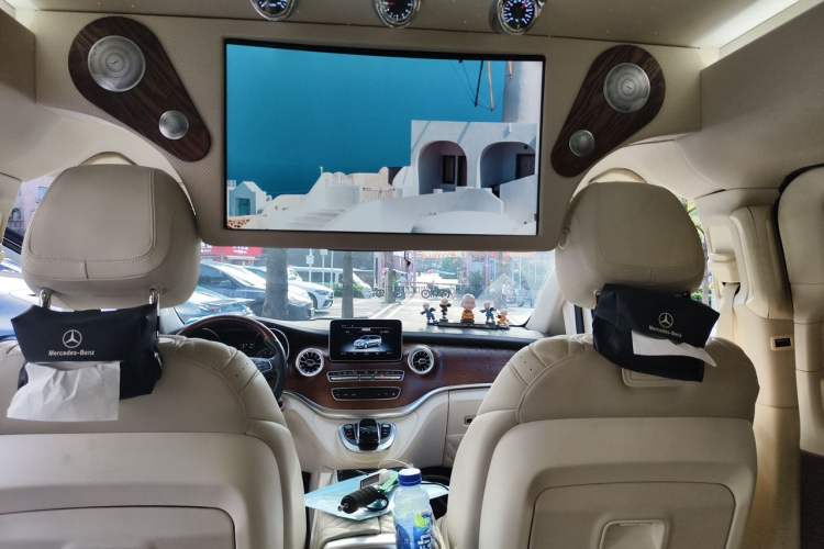 Used Mercedes-Benz V-Class 2018 V 260 L Prestige Extended Version China VI Headliner