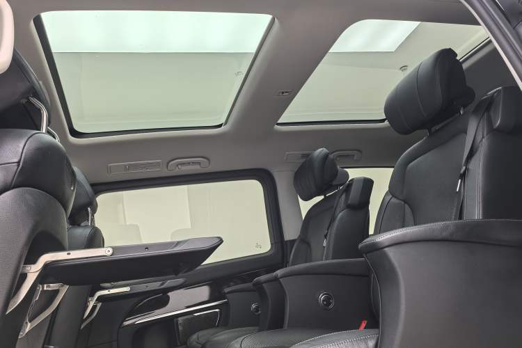 Used Mercedes-Benz V-Class 2018 V 260 Prestige Edition China V Headliner