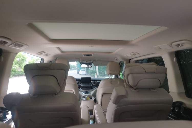 Used Mercedes-Benz V-Class 2018 V 260 L Prestige Extended Version China VI Headliner