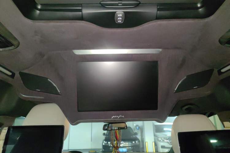 Used Mercedes-Benz V-Class  Headliner