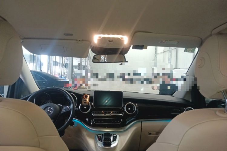 Used Mercedes-Benz V-Class 2018 V 260 L Prestige Extended Version China VI Headliner