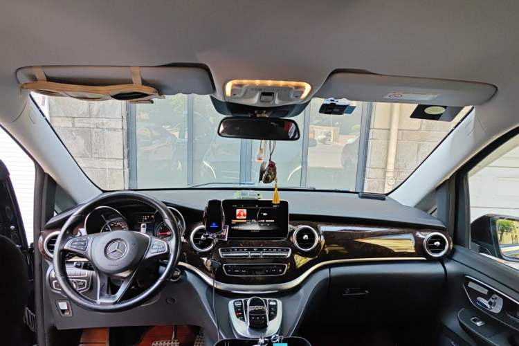 Used Mercedes-Benz V-Class 2018 V 260 Prestige Edition China V Headliner