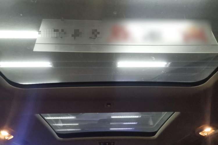 Used Mercedes-Benz V-Class 2018 V 260 Avantgarde Edition China V Headliner