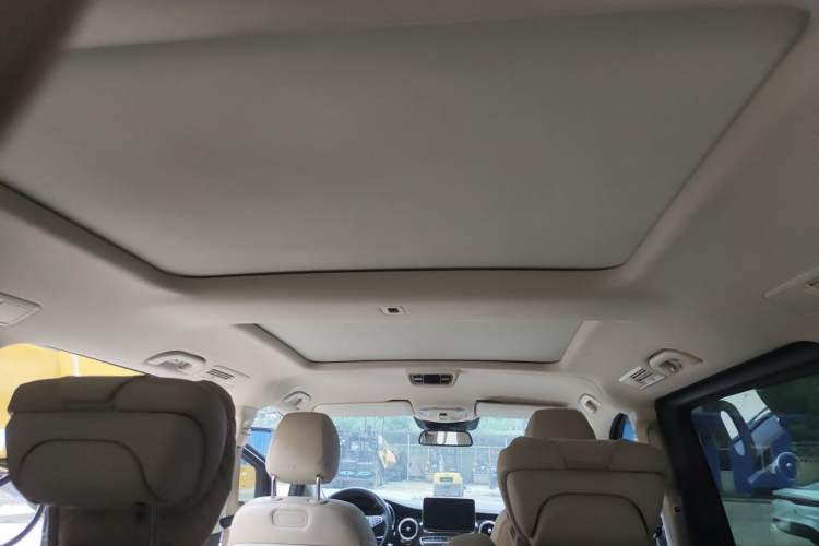 Used Mercedes-Benz V-Class 2018 V 260 Prestige Edition China VI Headliner