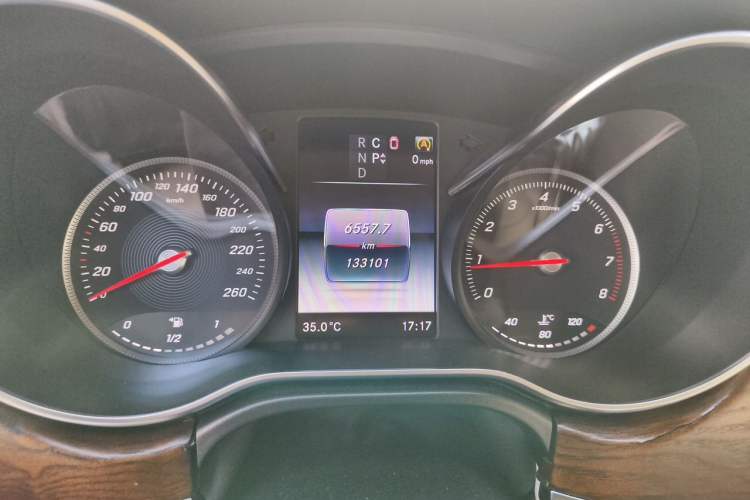 Used Mercedes-Benz V-Class 2018 V 260 L Prestige Extended Version China VI Instrument Cluster