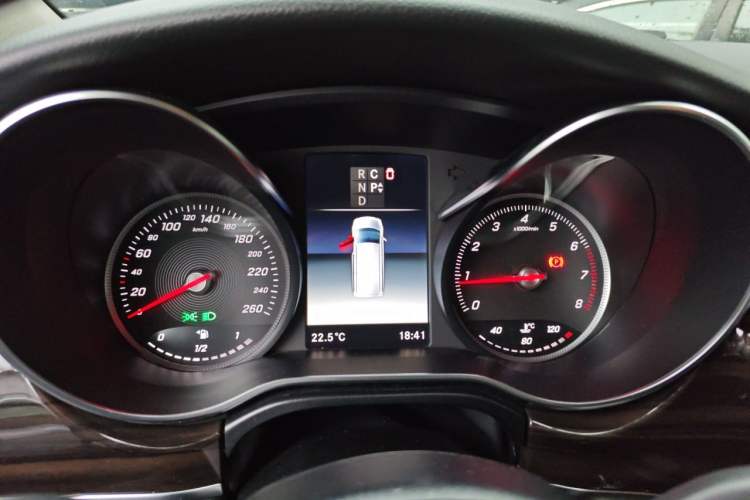 Used Mercedes-Benz V-Class 2018 V 260 Avantgarde Edition China VI Instrument Cluster