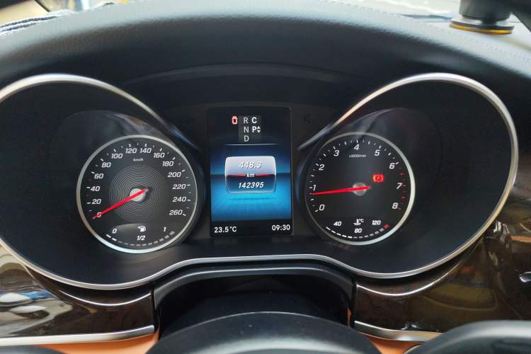 Used Mercedes-Benz V-Class 2018 V 260 L Prestige Extended Version China VI Instrument Cluster