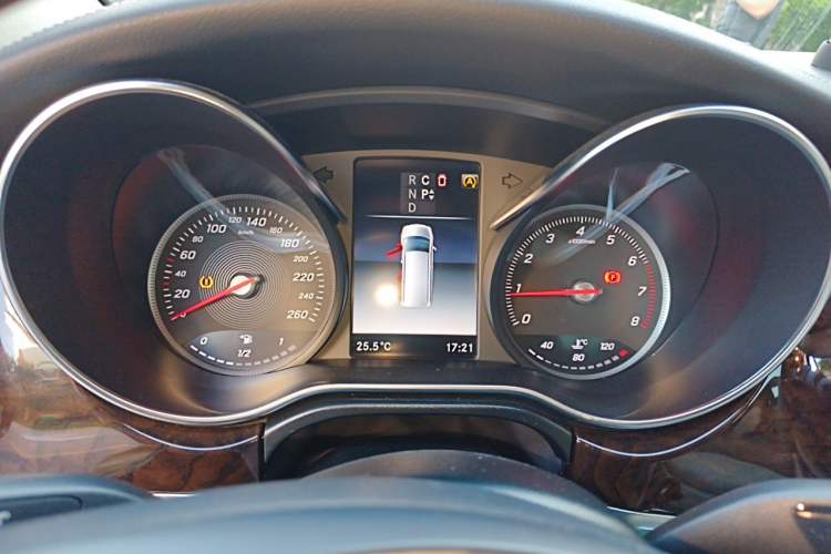 Used Mercedes-Benz V-Class 2018 V 260 L Prestige Extended Version China V Instrument Cluster