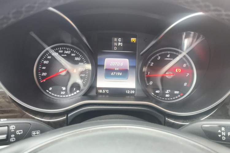 Used Mercedes-Benz V-Class 2018 V 260 L Prestige Extended Version China VI Instrument Cluster