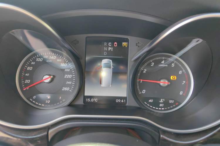 Used Mercedes-Benz V-Class 2018 V 260 L Prestige Extended Version China VI Instrument Cluster