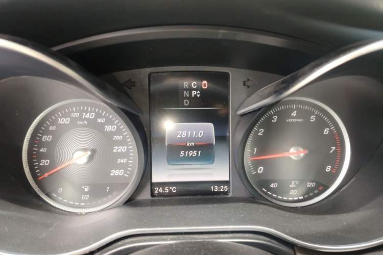 Used Mercedes-Benz V-Class 2018 V 260 Avantgarde Edition China VI Instrument Cluster