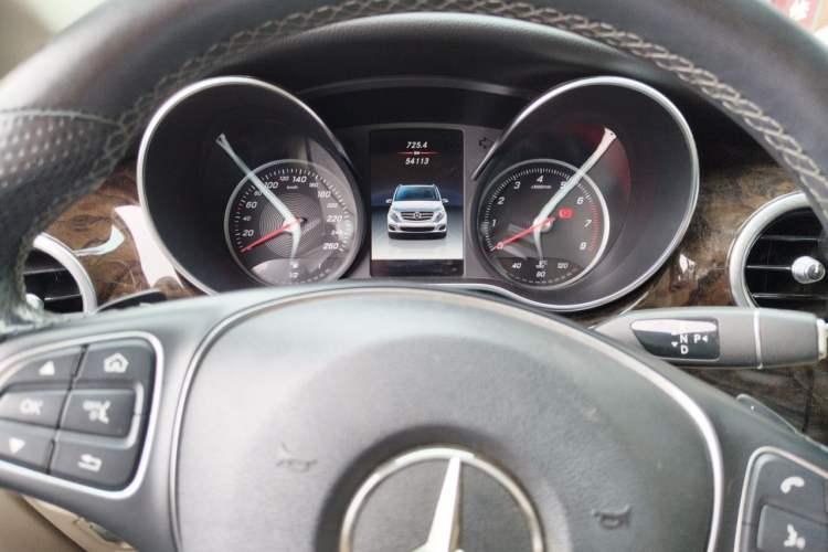Used Mercedes-Benz V-Class 2018 V 260 Prestige Edition China VI Instrument Cluster