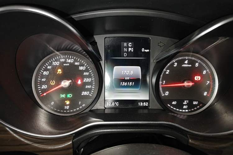 Used Mercedes-Benz V-Class 2018 V 260 Avantgarde Edition China V Instrument Cluster