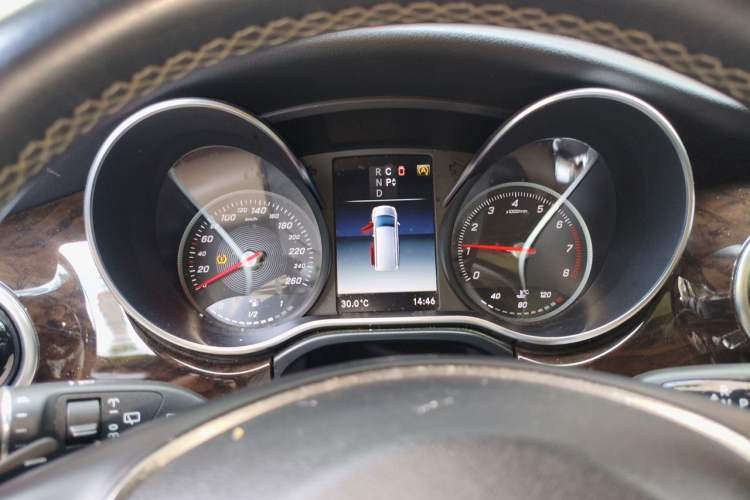 Used Mercedes-Benz V-Class 2018 V 260 Prestige Edition China VI Instrument Cluster