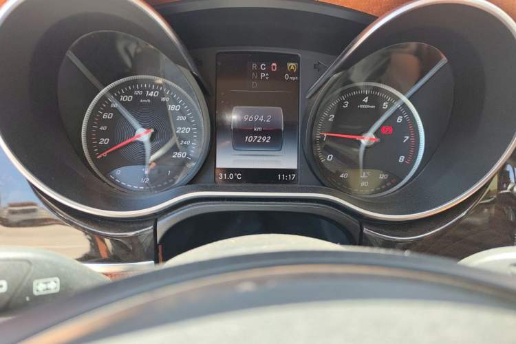 Used Mercedes-Benz V-Class 2018 V 260 L Prestige Extended Version China VI Instrument Cluster