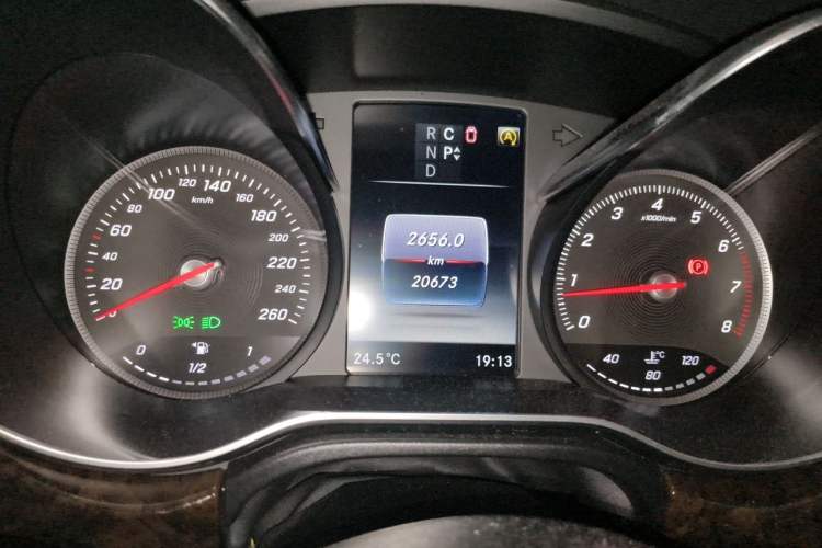 Used Mercedes-Benz V-Class 2018 V 260 Prestige Edition China VI Instrument Cluster