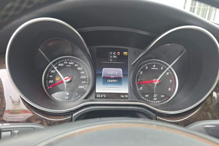 Used Mercedes-Benz V-Class 2018 V 260 L Prestige Extended Version China V Instrument Cluster