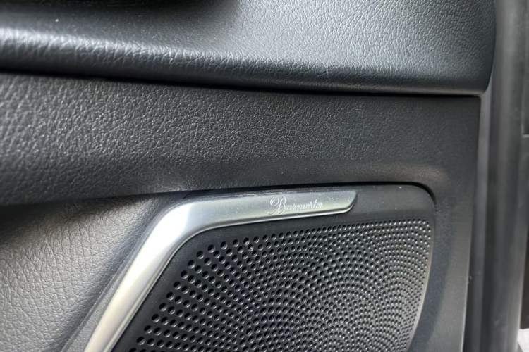 Used Mercedes-Benz V-Class 2018 V 260 Avantgarde Edition China V Interior 1