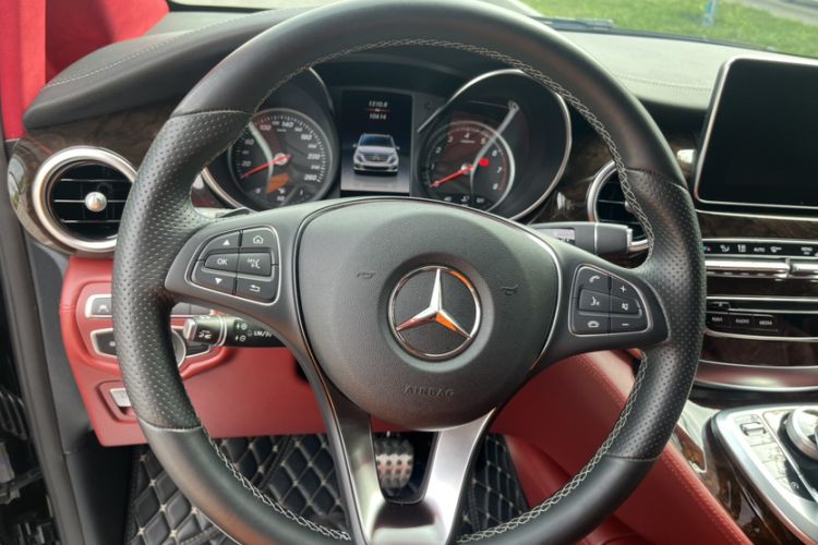 Used Mercedes-Benz V-Class 2018 V 260 L Prestige Extended Version China VI Interior 2